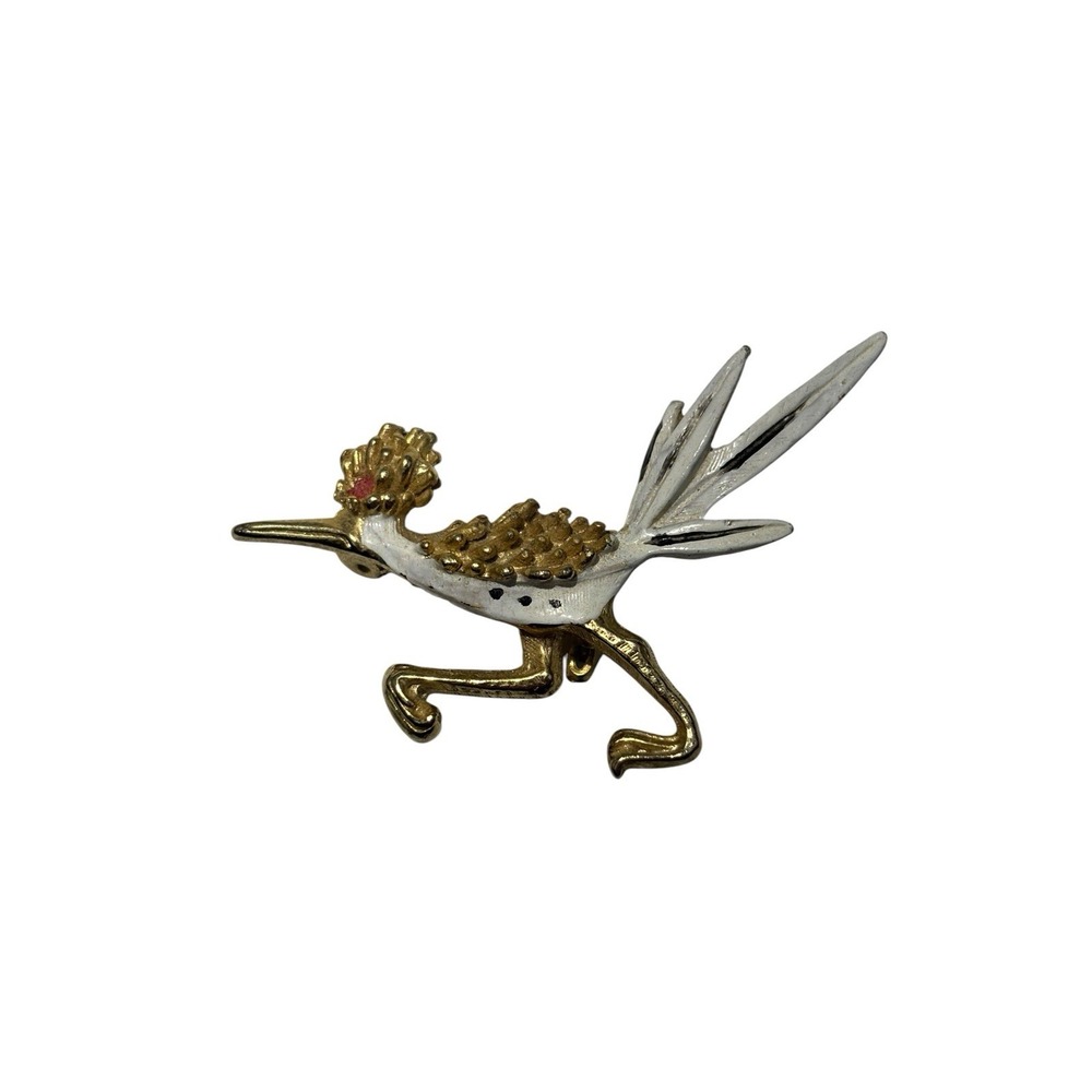 Vintage Gold Tone Sculptured White Enamel Red Eye Roadrunner Bird Brooch Pin